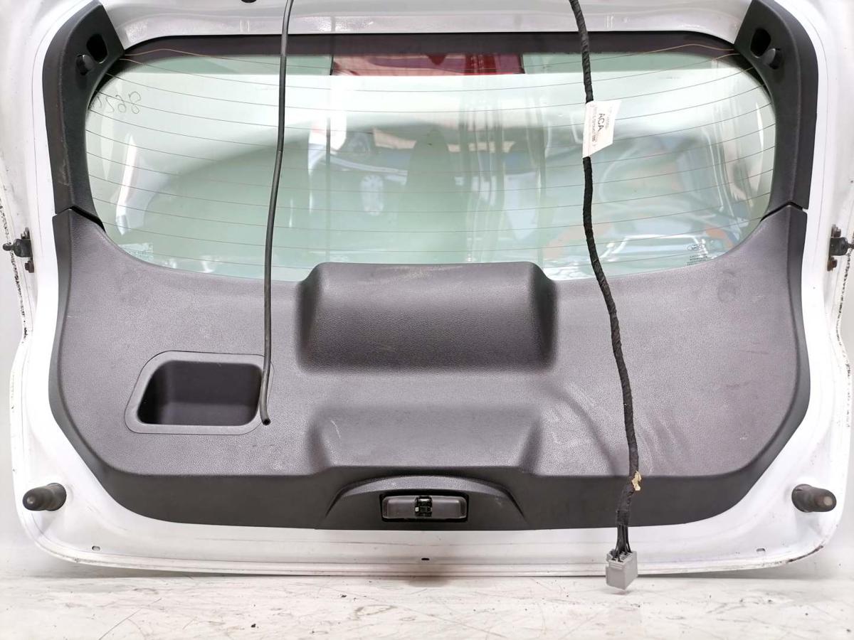 Ford Fiesta JA8 original Heckklappe mit Heckscheibe Frost Wei&szlig; Bj.2010